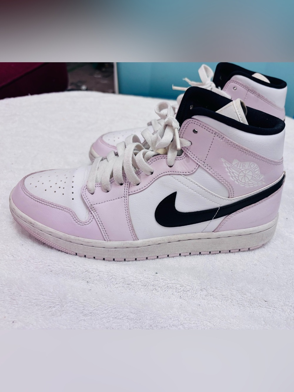 Jordan’s Sneakers - Women’s Size 10.5 - Box 19A